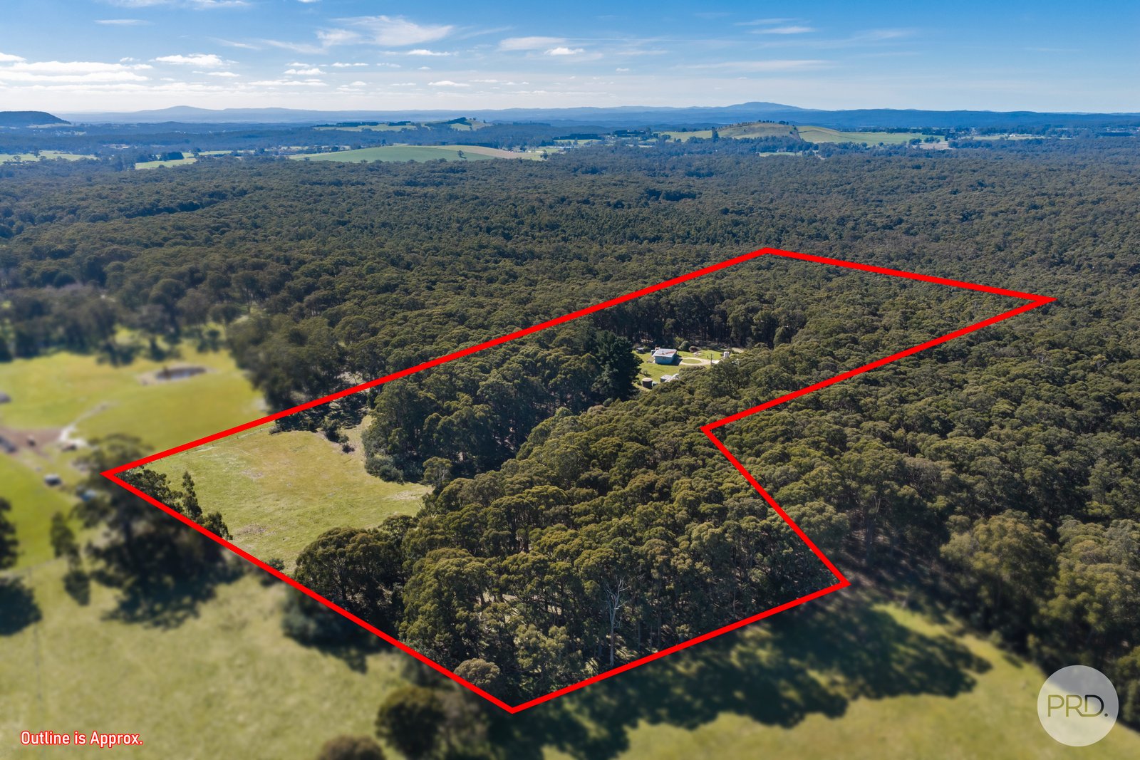 22 Currys Hill Road COOMOORA 1