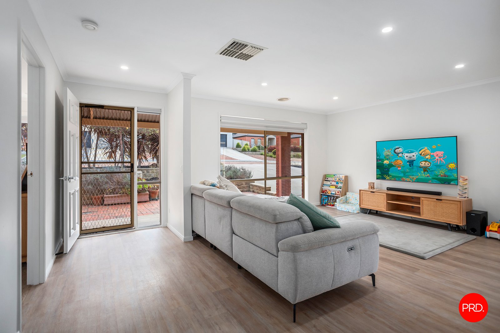 22 Daniel Drive GOLDEN SQUARE 3