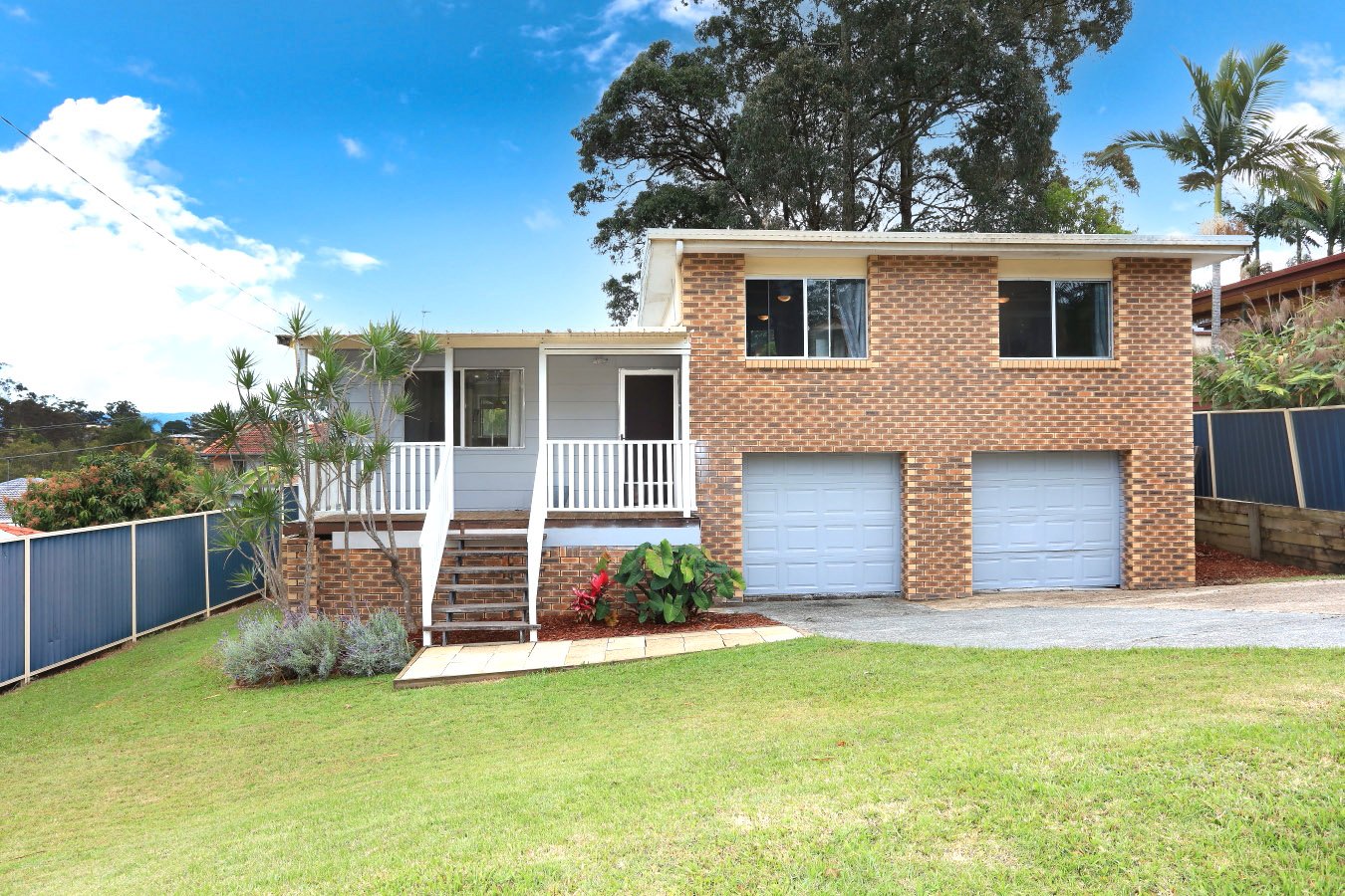 22 Darling Crescent MOLENDINAR 1