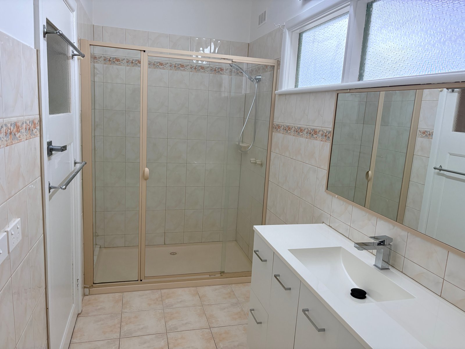 Gallery: 22 Darriwill Street