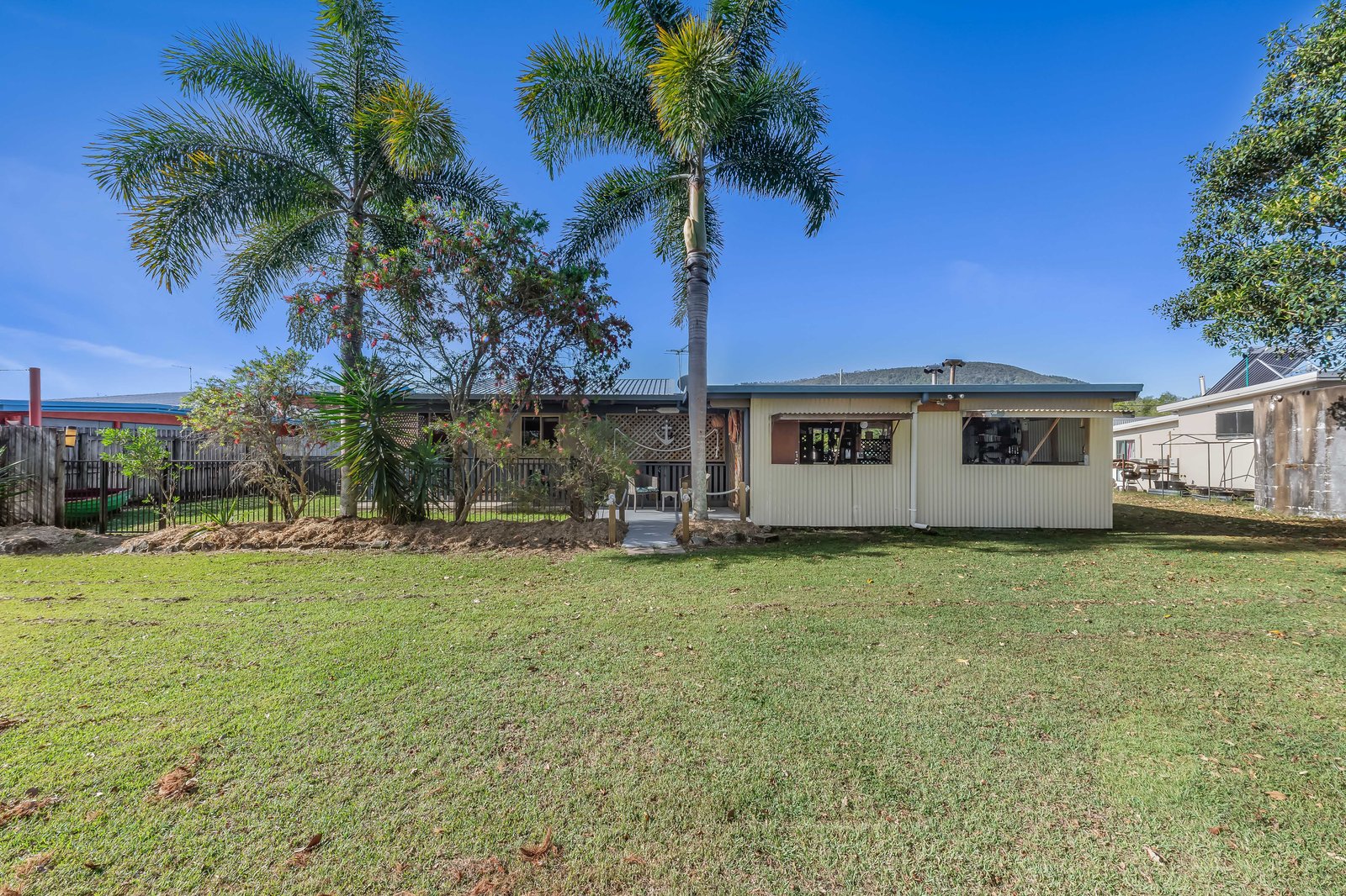22 Davison Road, WILSON BEACH QLD 4800