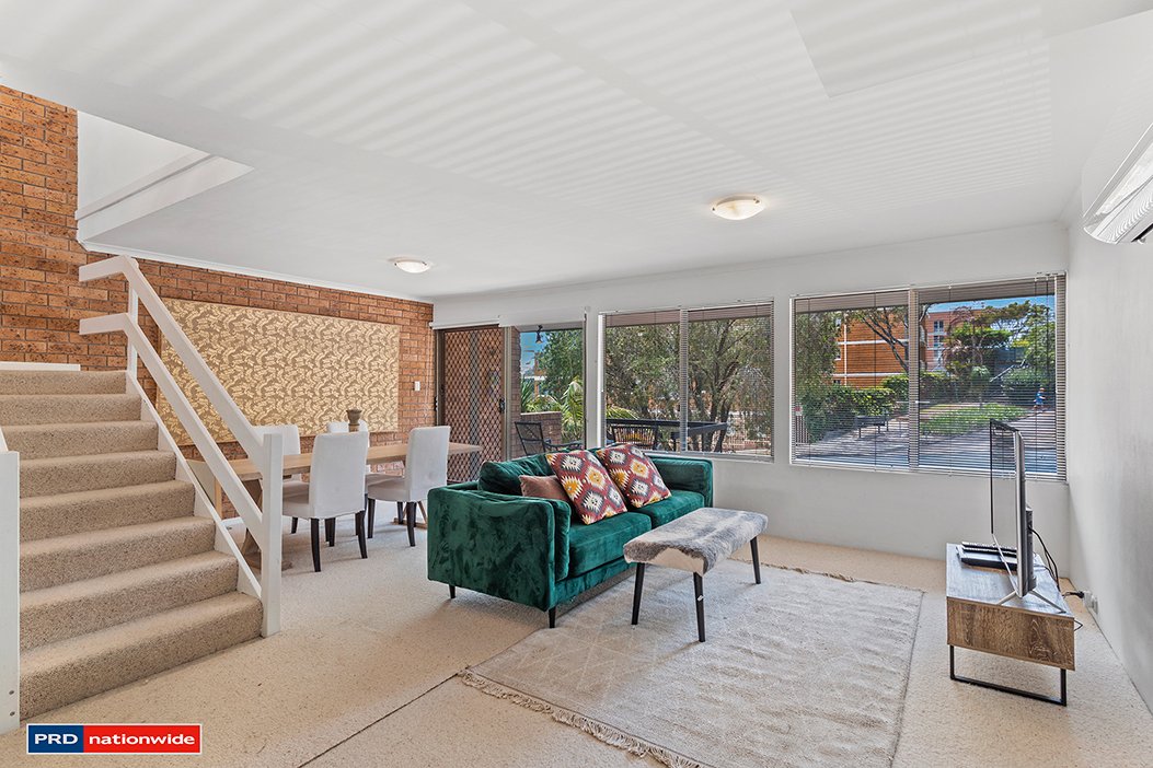 2/2 Donald Street NELSON BAY 1
