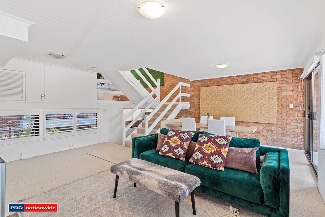 2/2 Donald Street NELSON BAY 6