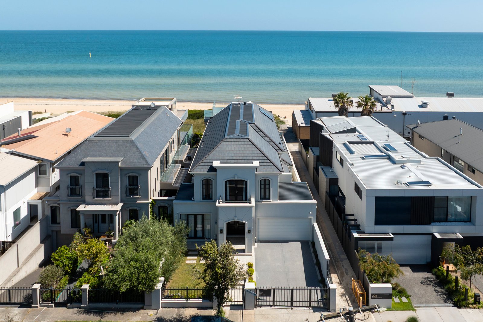 Gallery: 22 Douglas Avenue