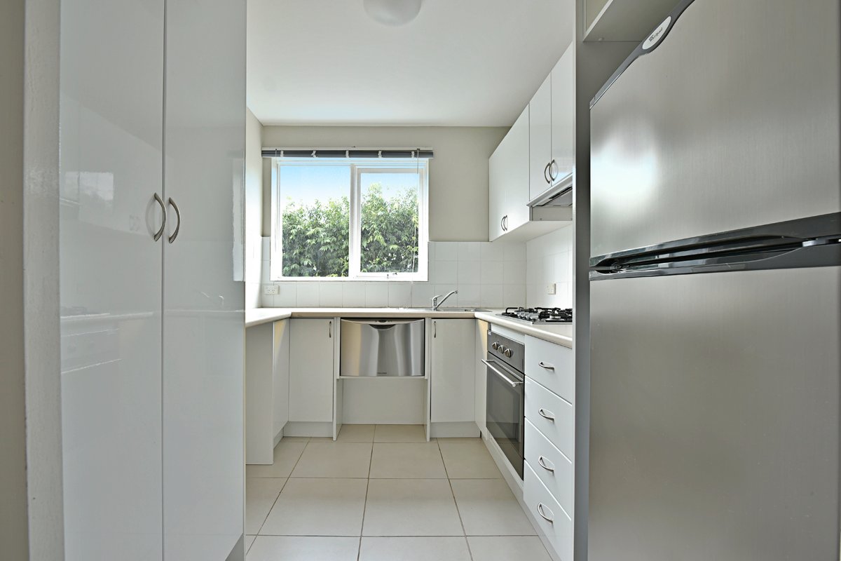 Gallery: 2/2 Douglas Street