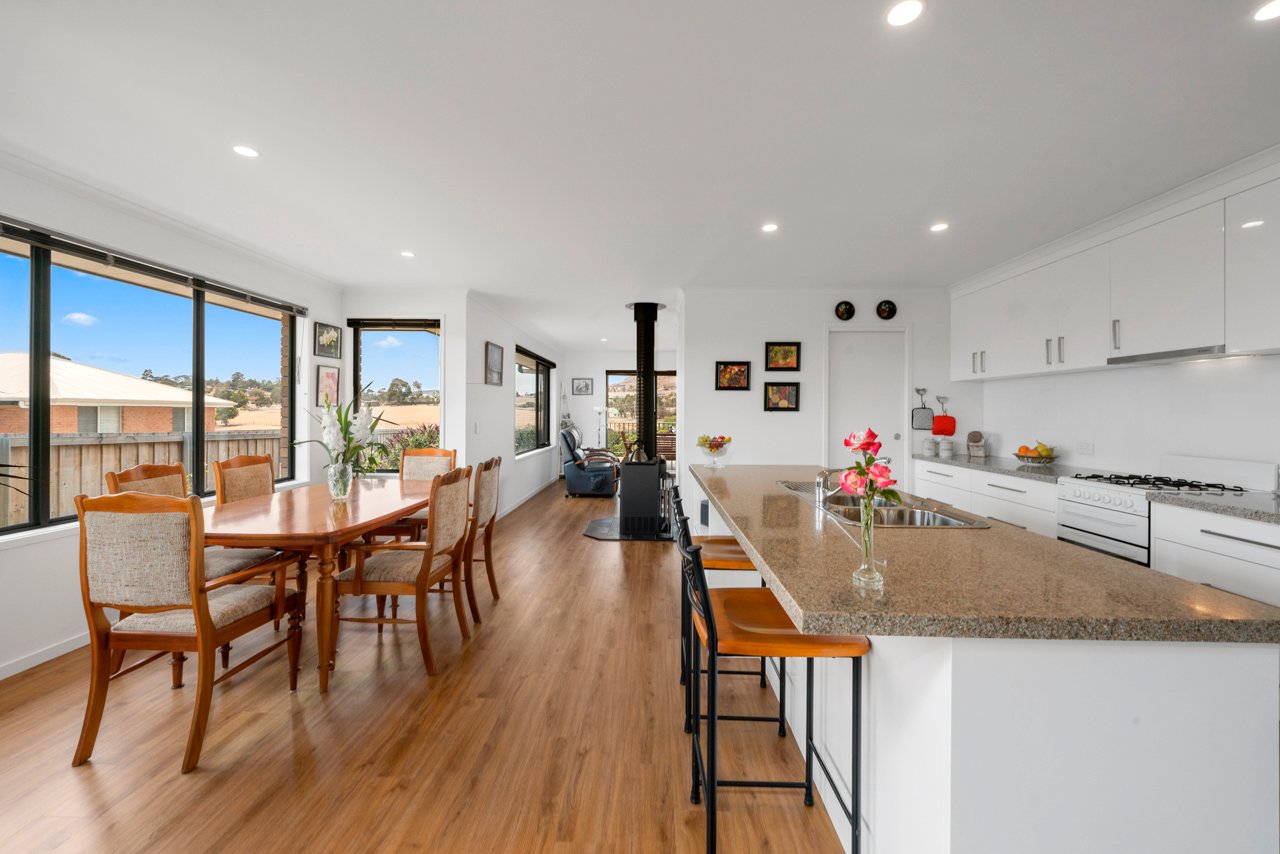 22 Dudley Drive BRIGHTON 3