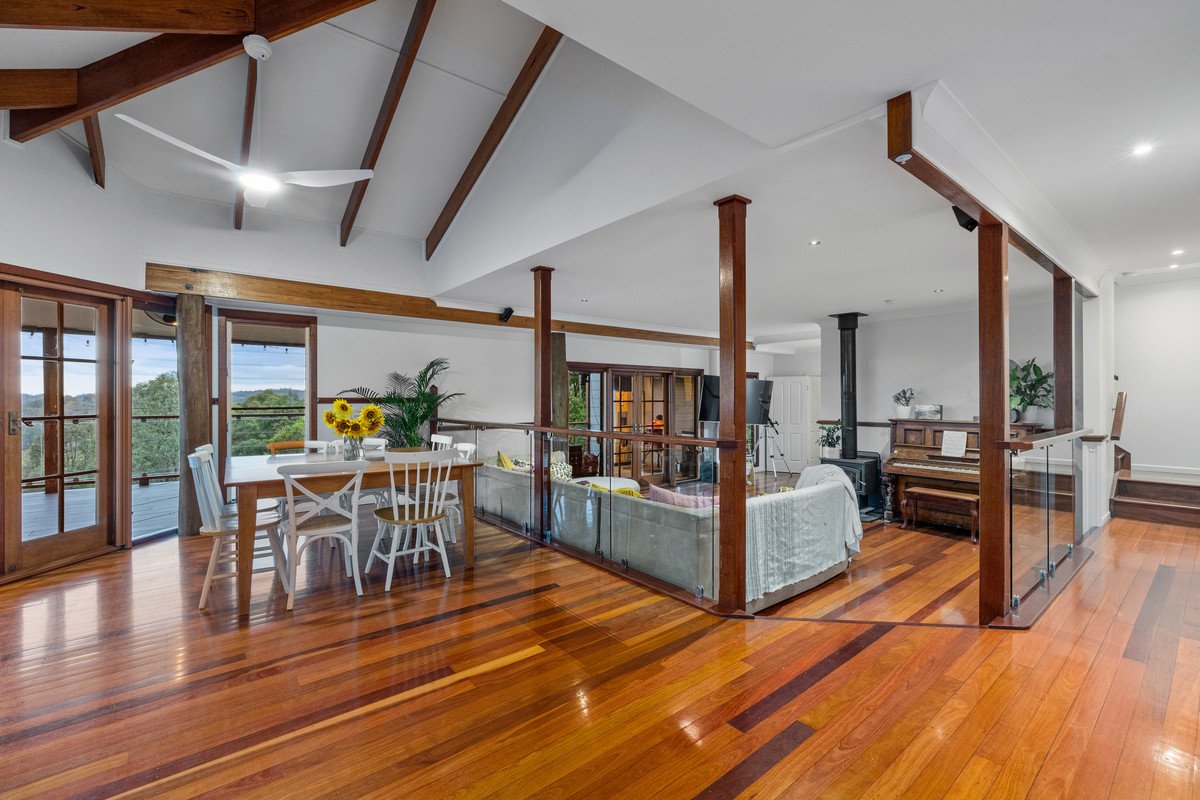 22 Dulcie Drive Burleigh Heads 2