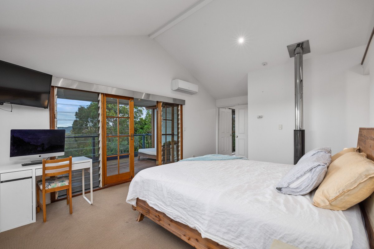 22 Dulcie Drive Burleigh Heads 8