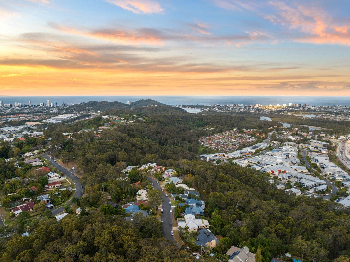 22 Dulcie Drive Burleigh Heads 21