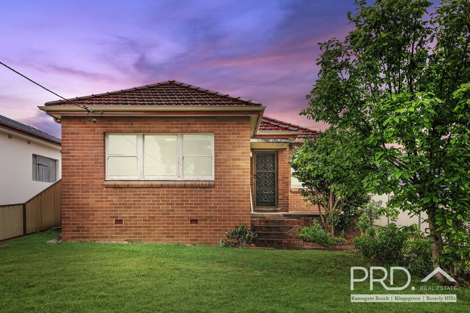 22 Dunkirk Avenue KINGSGROVE 2