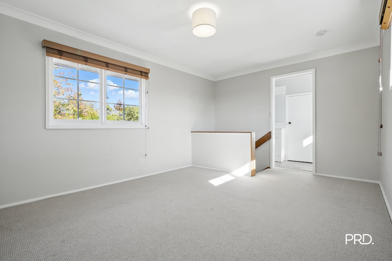 22 Eastlea Ave  Springwood 4