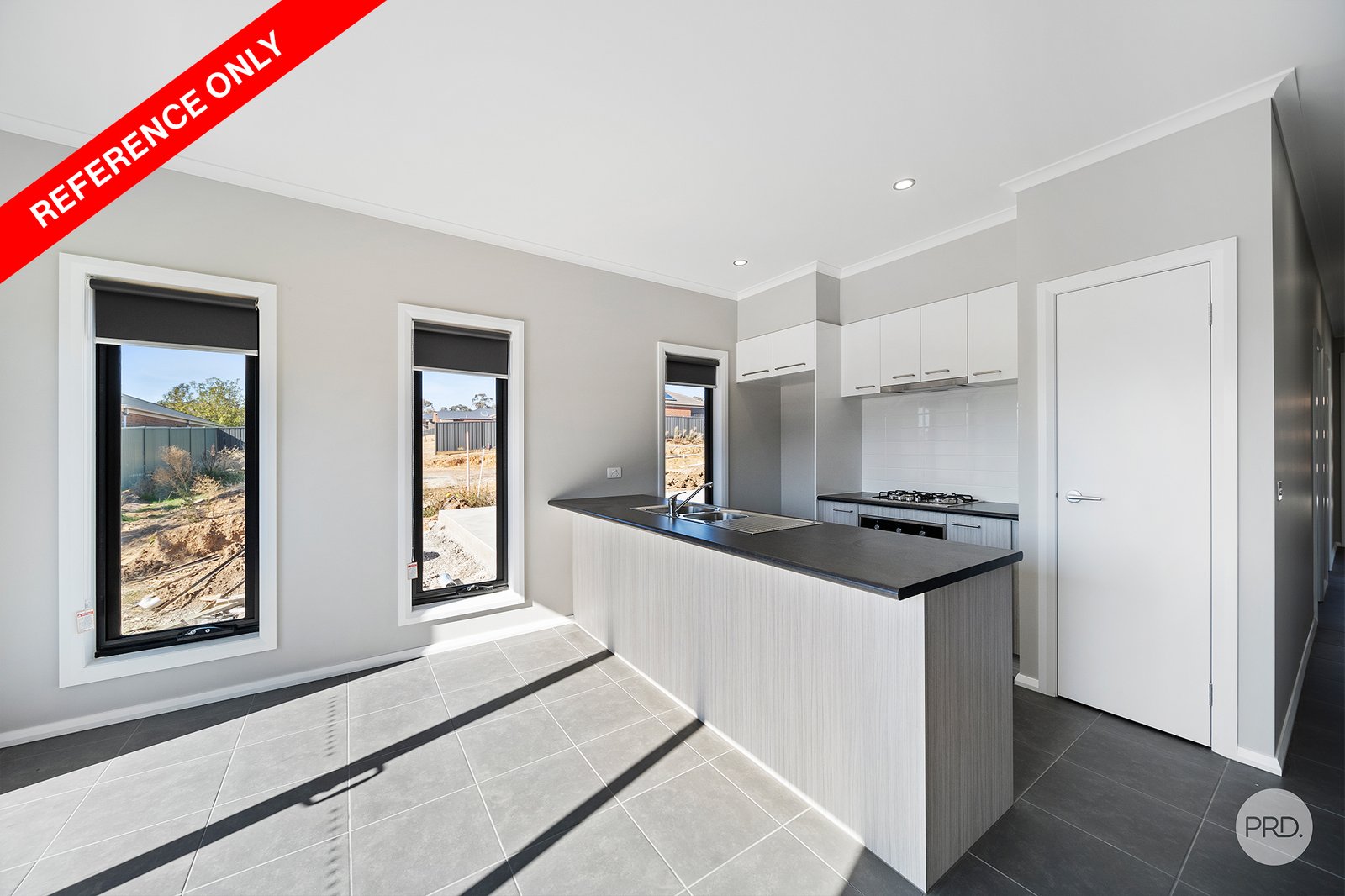 2/2 Eldridge Court KANGAROO FLAT 4