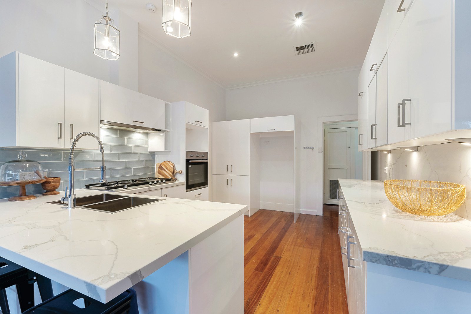 22 Eleanor Street, Ashburton, VIC