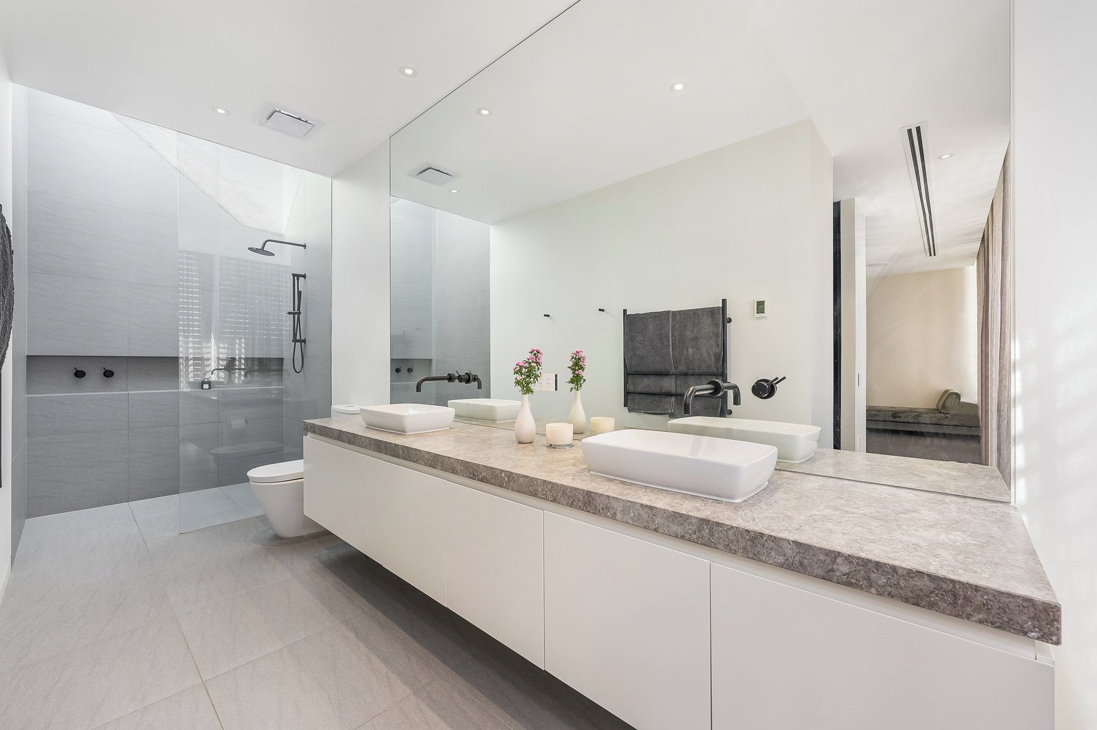 22 Ellis Road, Glen Iris, 3146