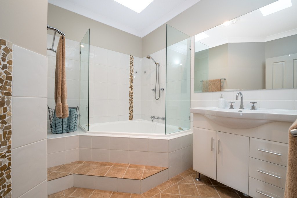 22 Elouera Crescent KANAHOOKA 5