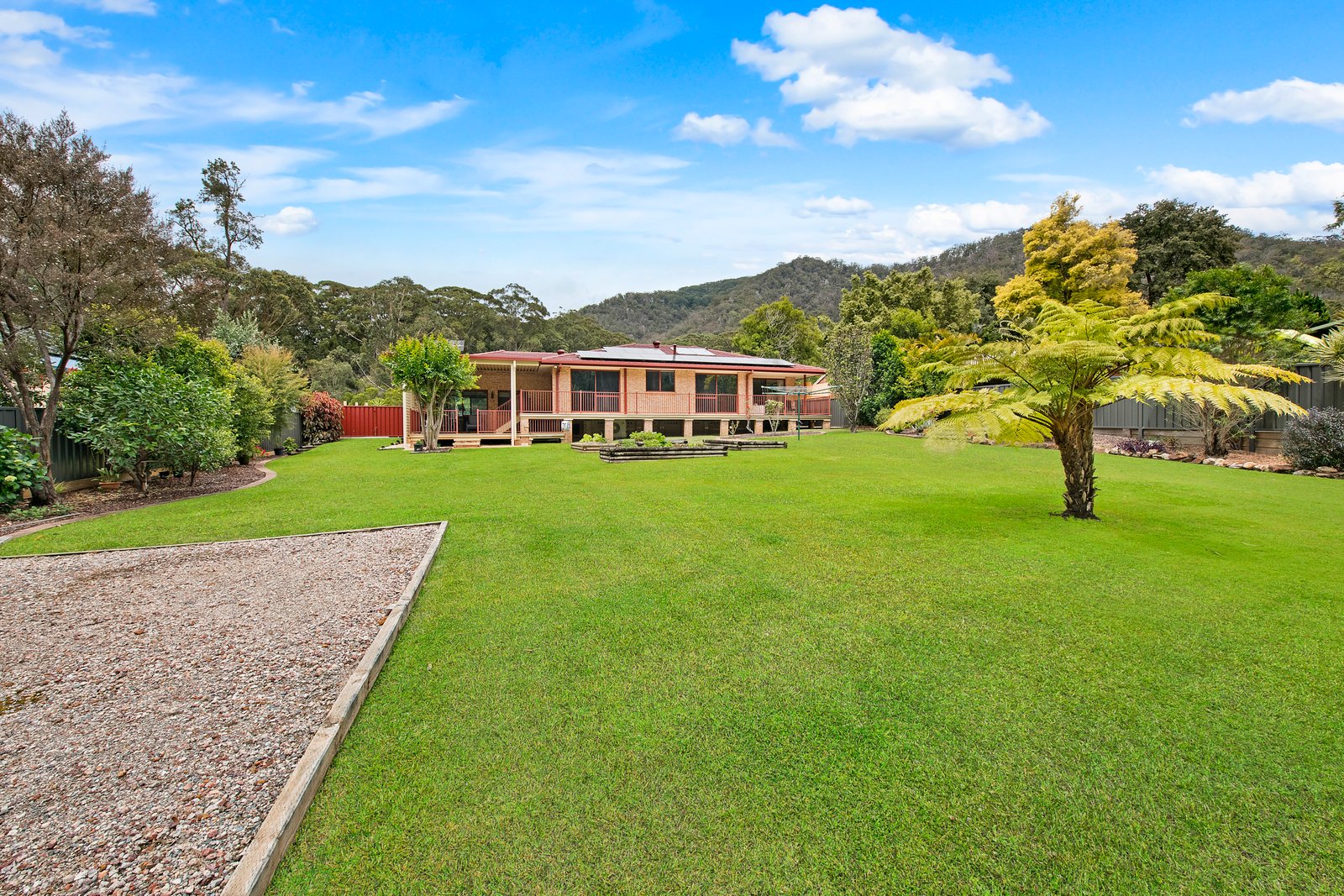 22 Elouera Place WEST HAVEN 5