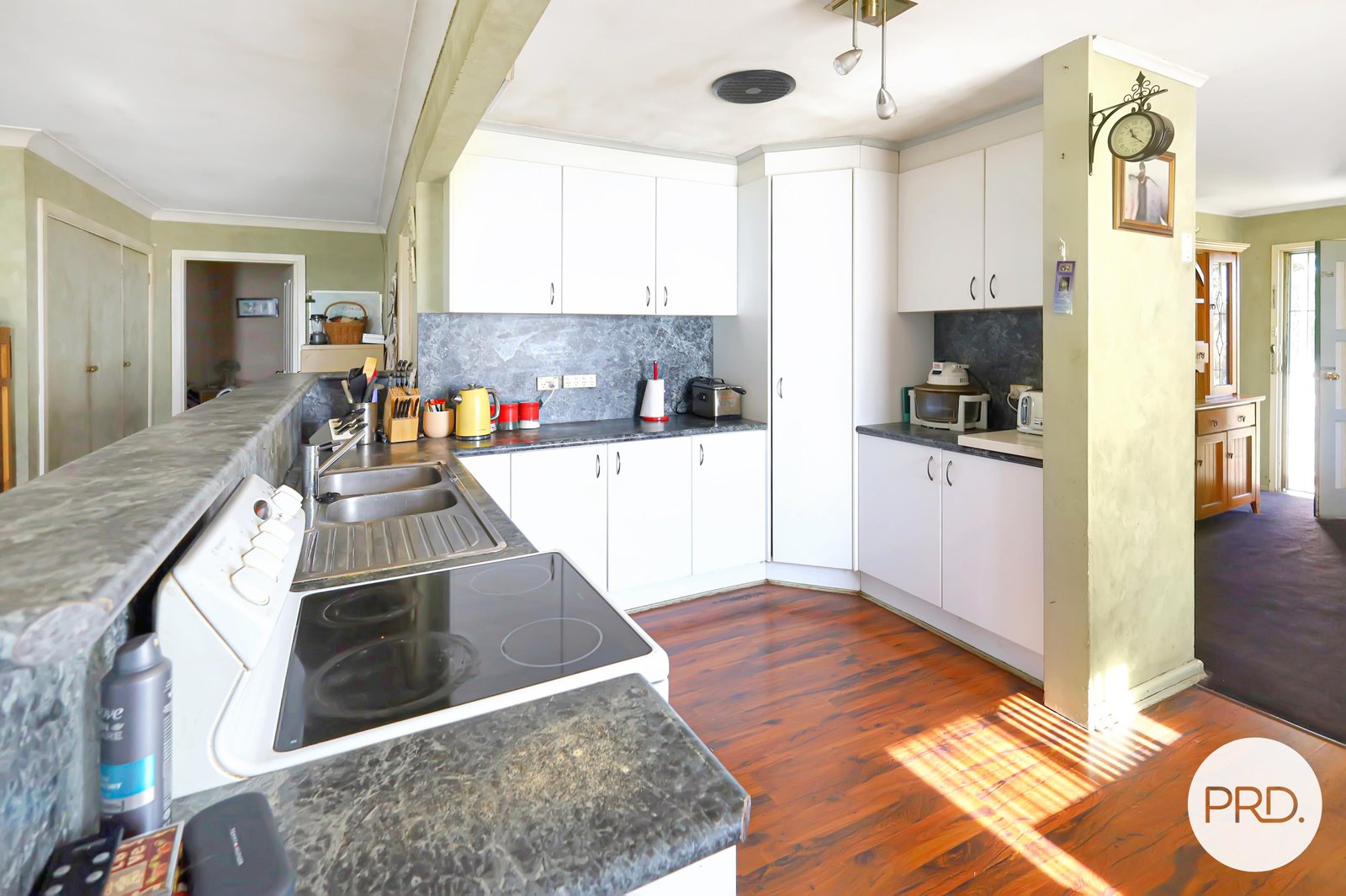 22 Elsham Avenue ORANGE 4