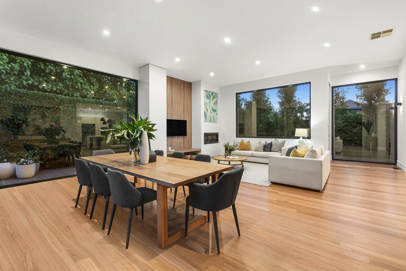 Gallery: 22 Epping Street