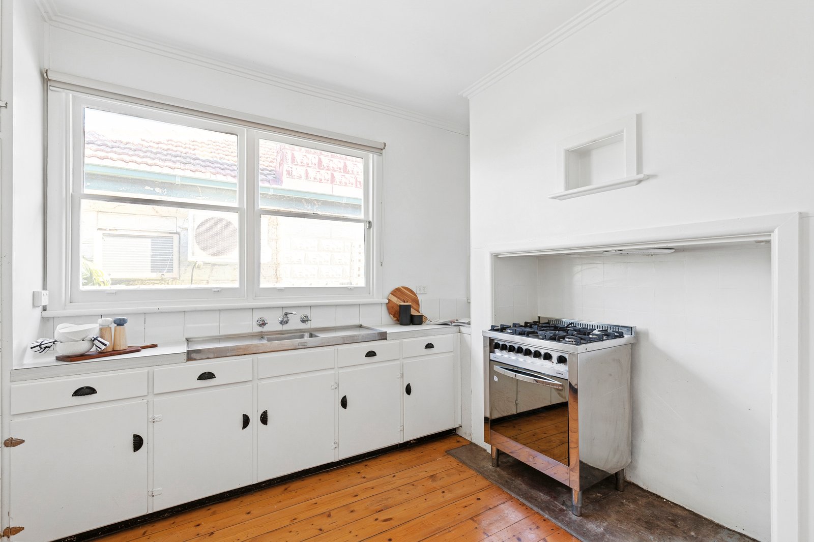 Gallery: 22 Evans Street