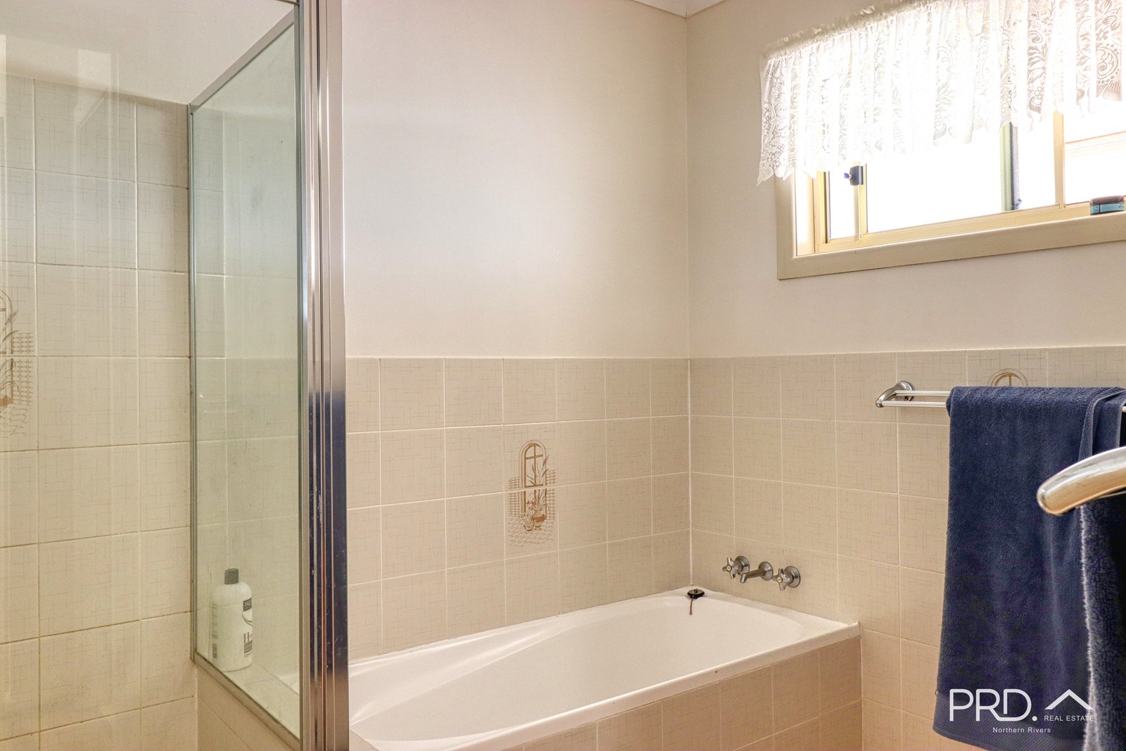 22 Fairway Drive CASINO 13