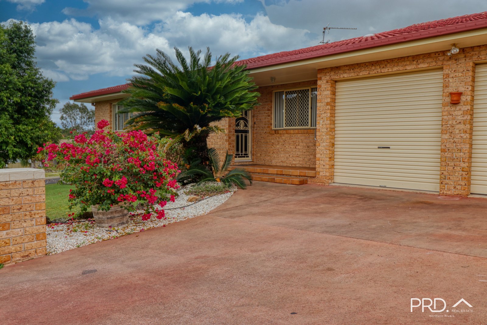 22 Fairway Drive CASINO 25