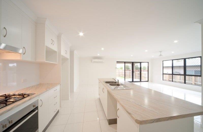 22 Fairweather Road CANNONVALE 3