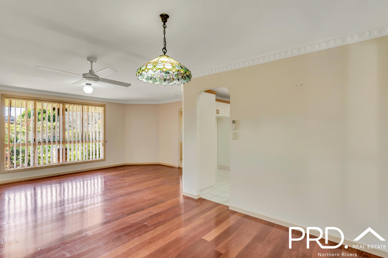 22 Figtree Drive CASINO 5