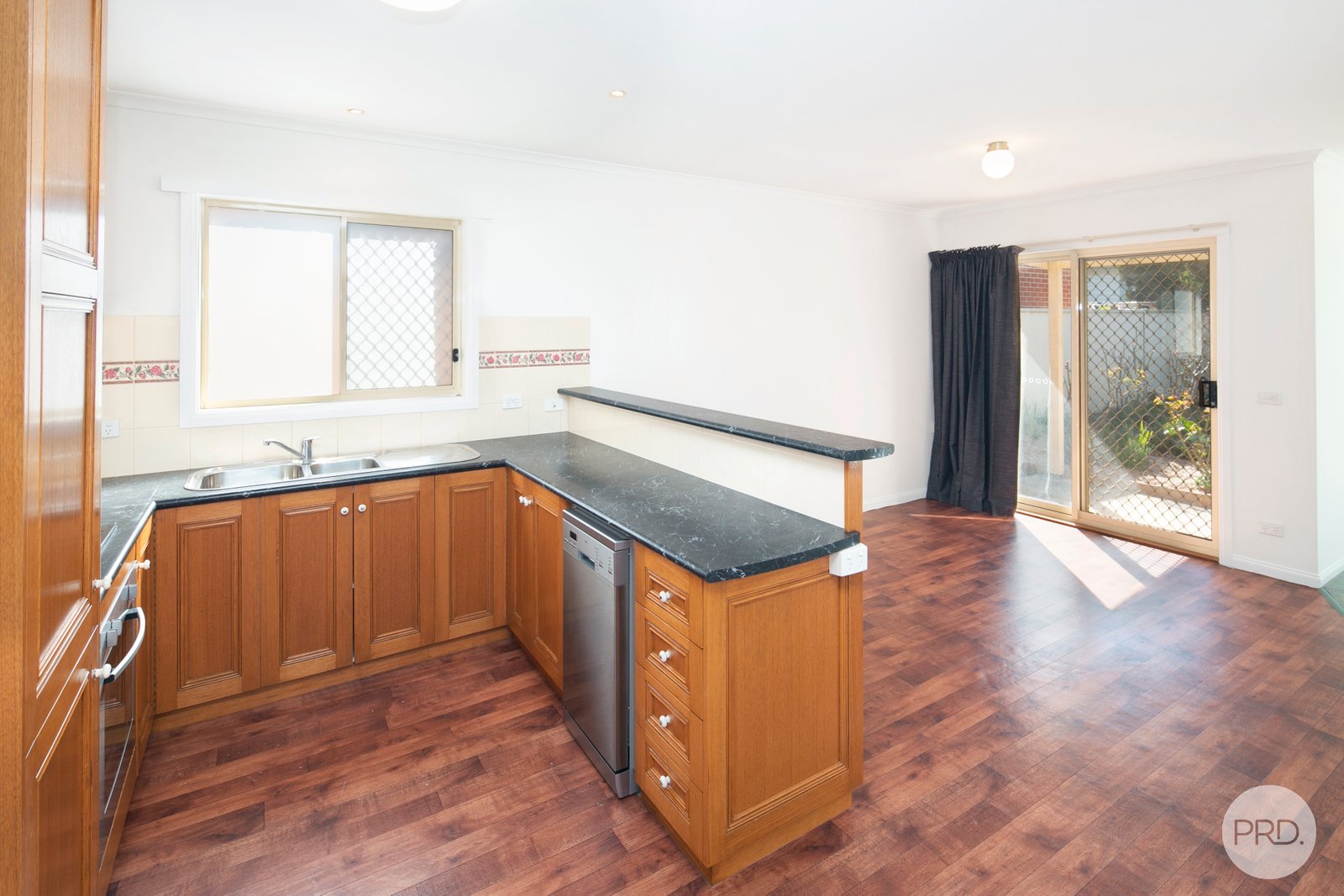 2/2 Finley Court MOUNT CLEAR 3
