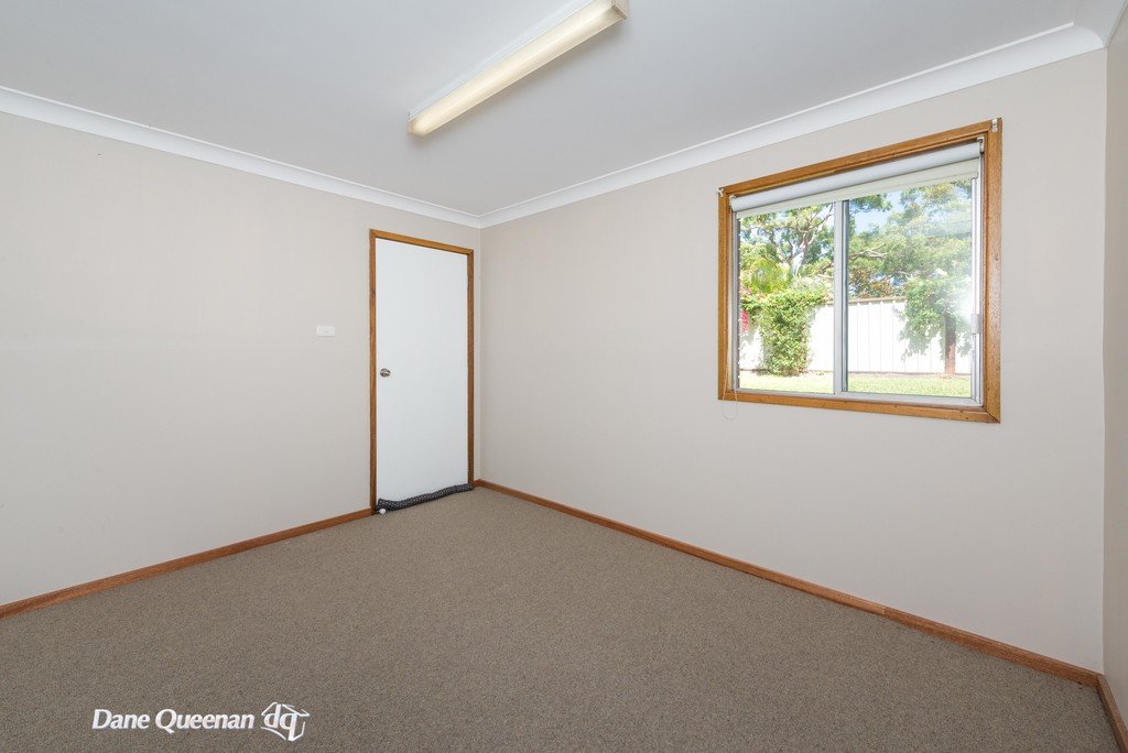 22 Flannel Flower Fairway SHOAL BAY 23