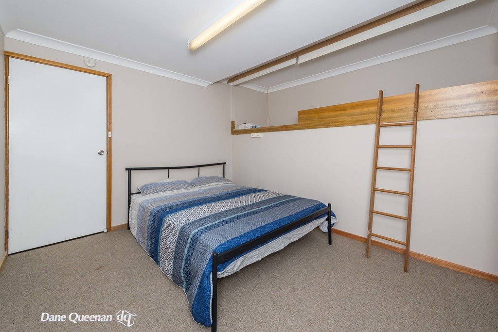 22 Flannel Flower Fairway SHOAL BAY 24
