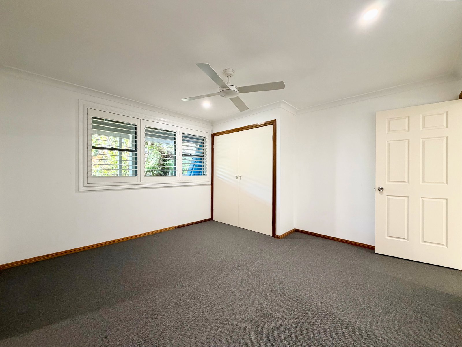 2/2 Fleet Street SALAMANDER BAY 7