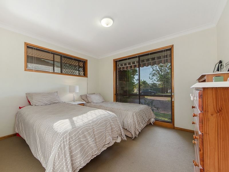 22 Flinders Avenue MOLENDINAR 8