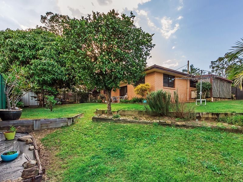 22 Flinders Avenue MOLENDINAR 12