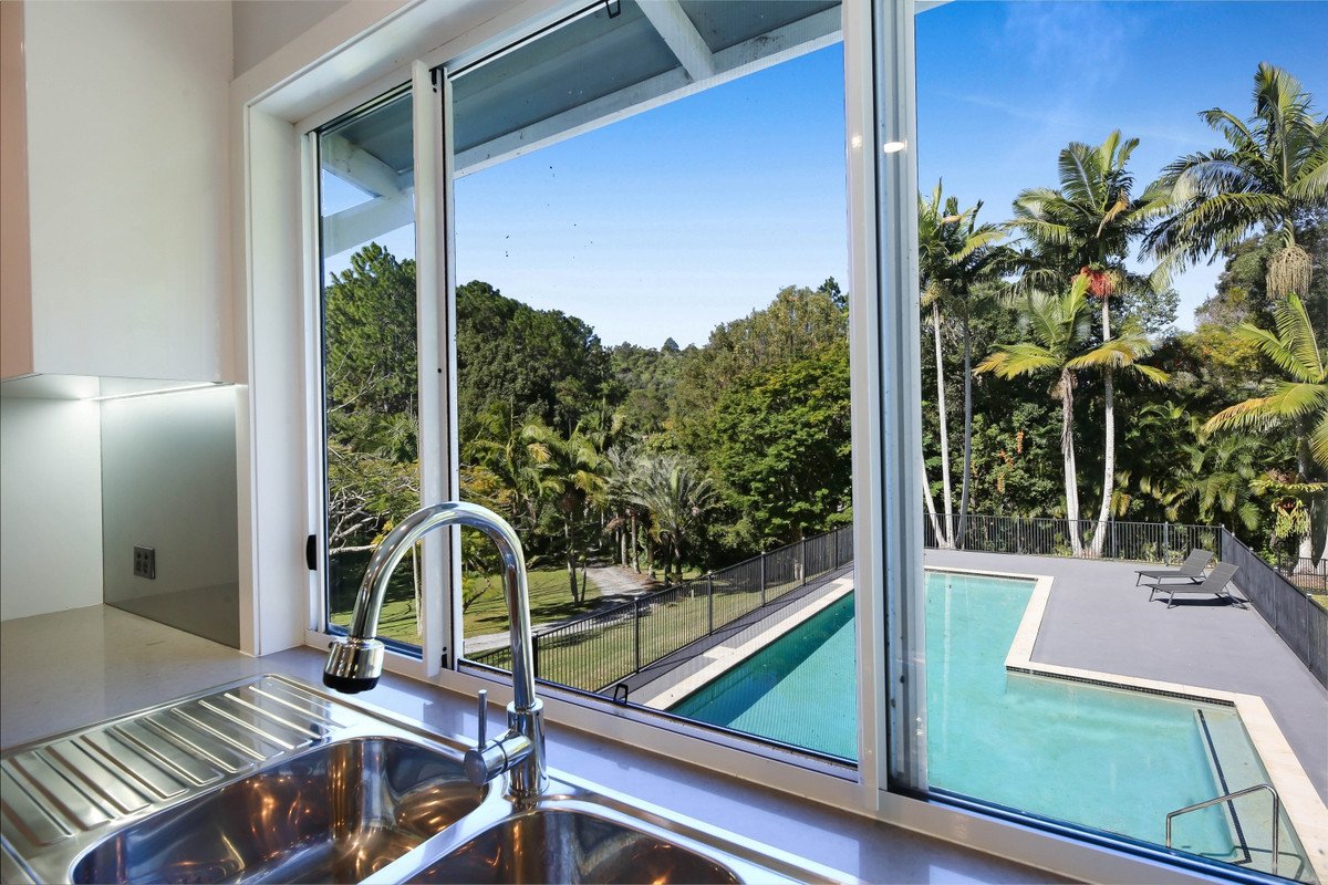 22 Friesian Court Tallebudgera 7