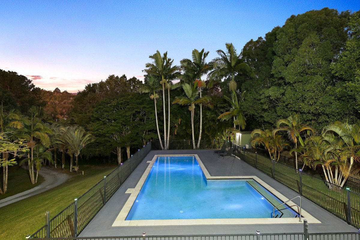 22 Friesian Court Tallebudgera 13