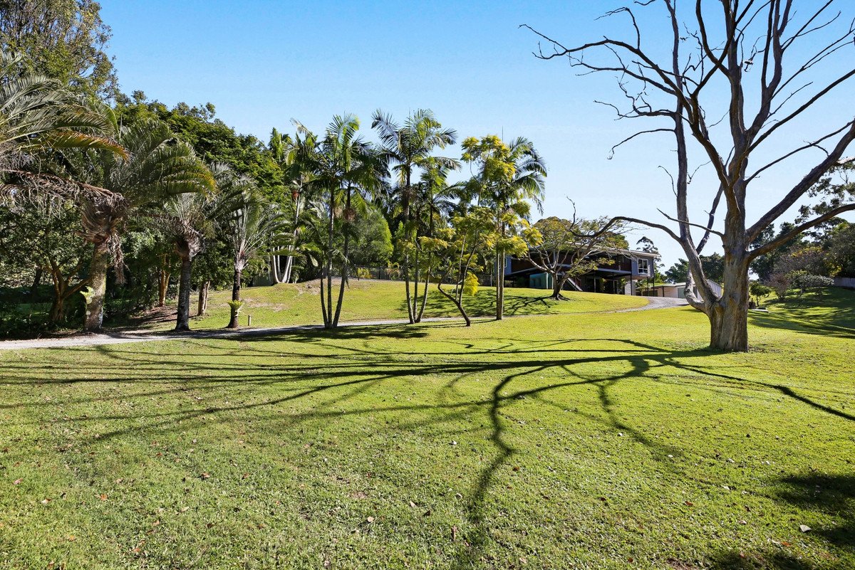 22 Friesian Court Tallebudgera 27