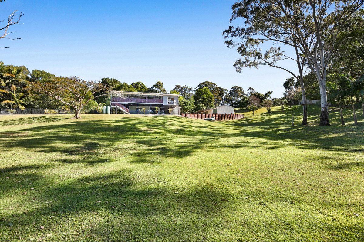 22 Friesian Court Tallebudgera 28