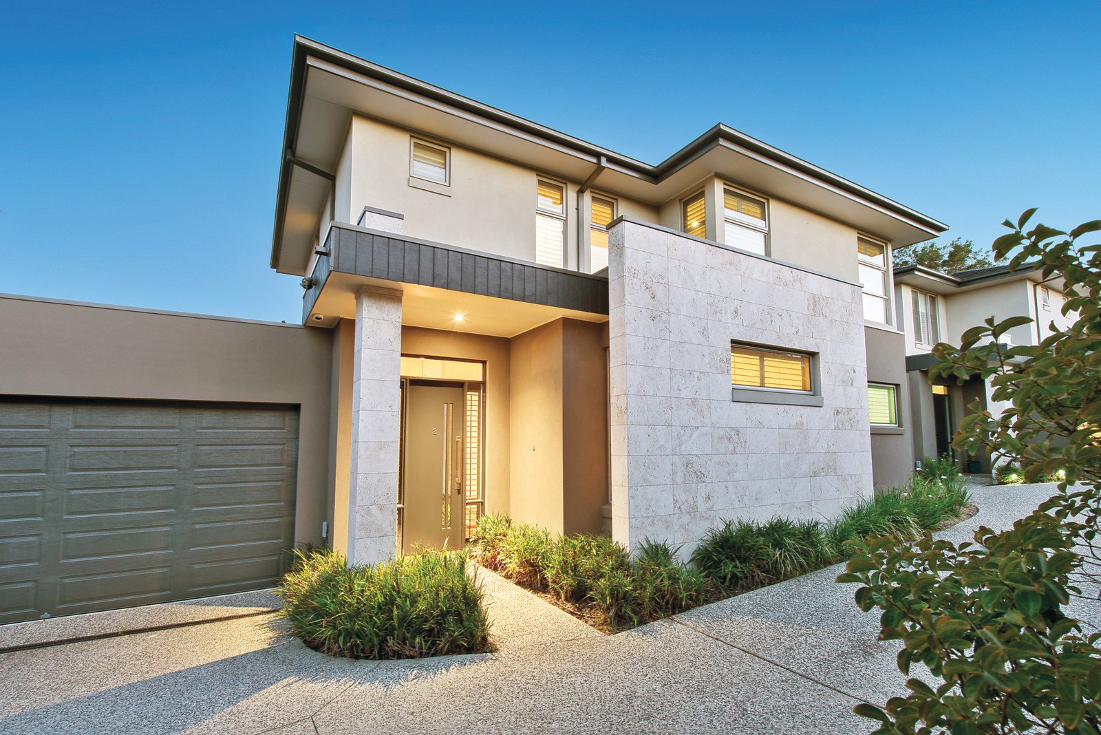 2/2 Garden Road, Camberwell, VIC