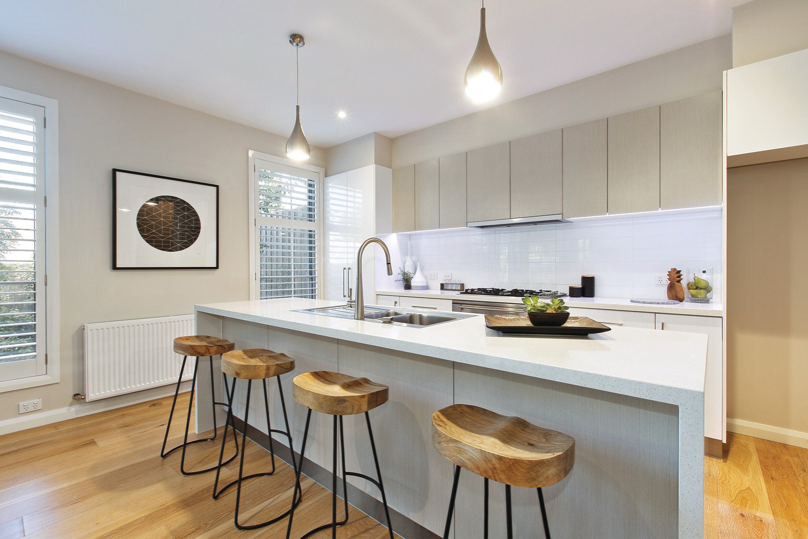 2/2 Garden Road, Camberwell, VIC