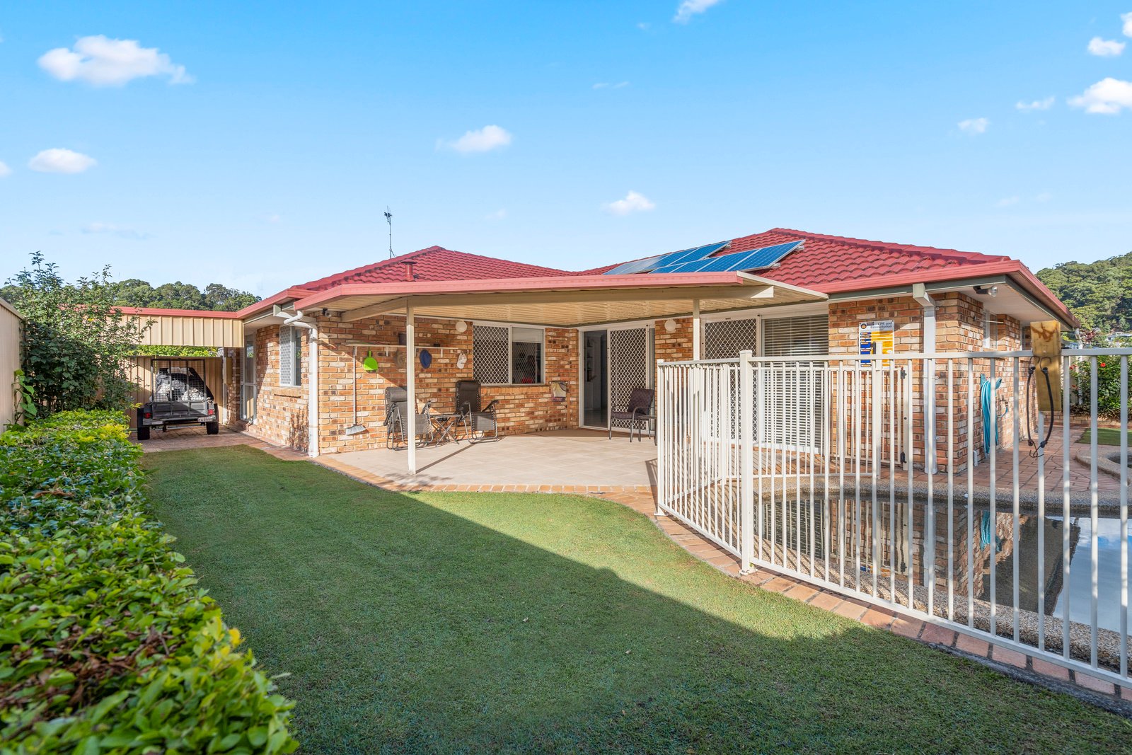 22 Gilchrist Drive CURRUMBIN WATERS 3