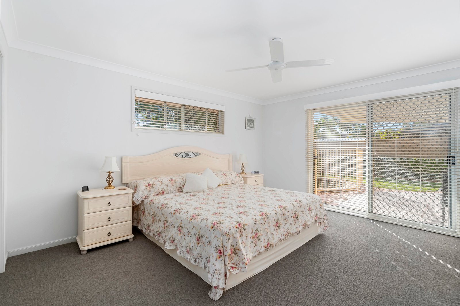 22 Gilchrist Drive CURRUMBIN WATERS 11