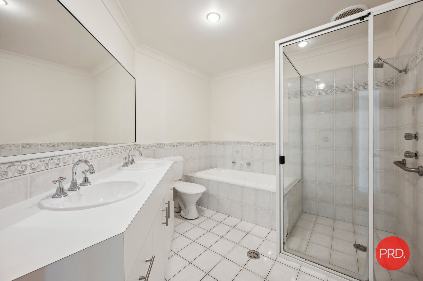 22 Goodenough Terrace COFFS HARBOUR 9