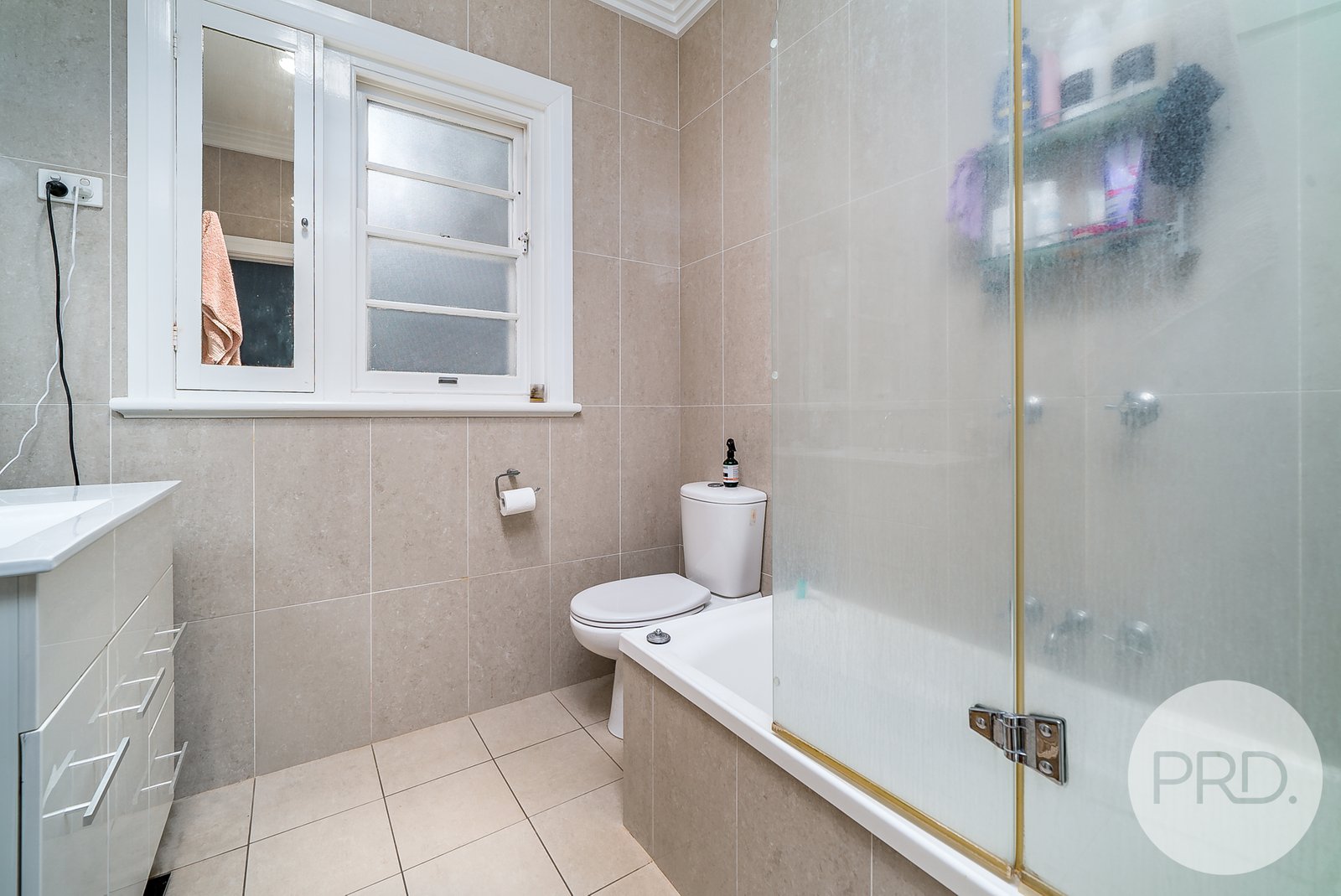 22 Grandview Avenue TURVEY PARK 7