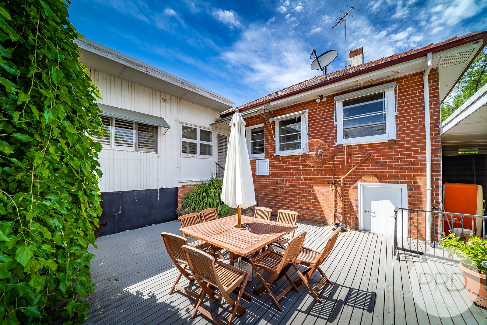 22 Grandview Avenue TURVEY PARK 8