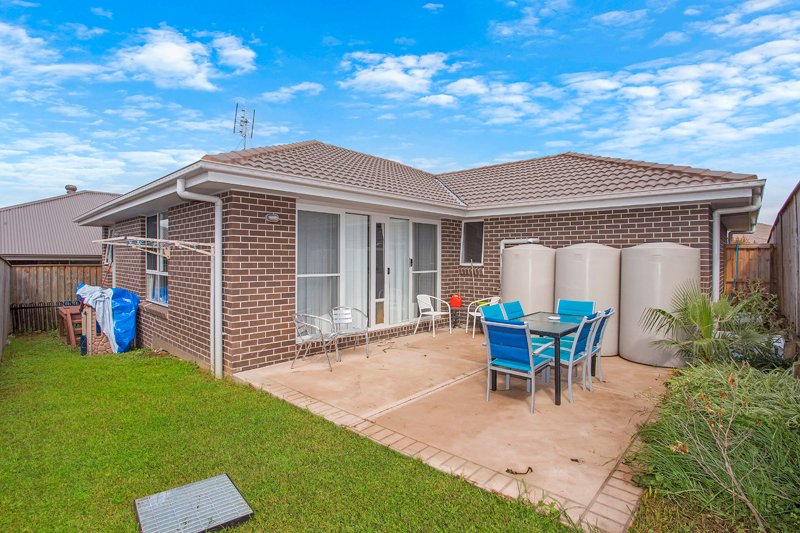 2/2 Grebe Street ABERGLASSLYN 14