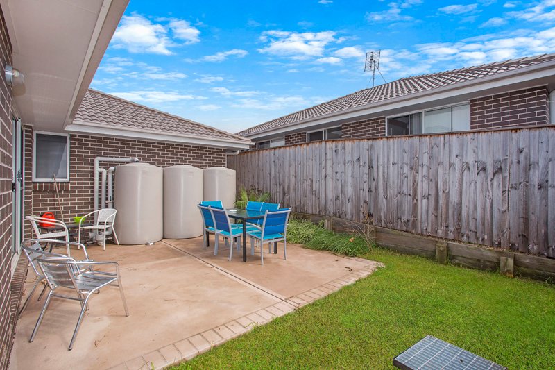 2/2 Grebe Street ABERGLASSLYN 15