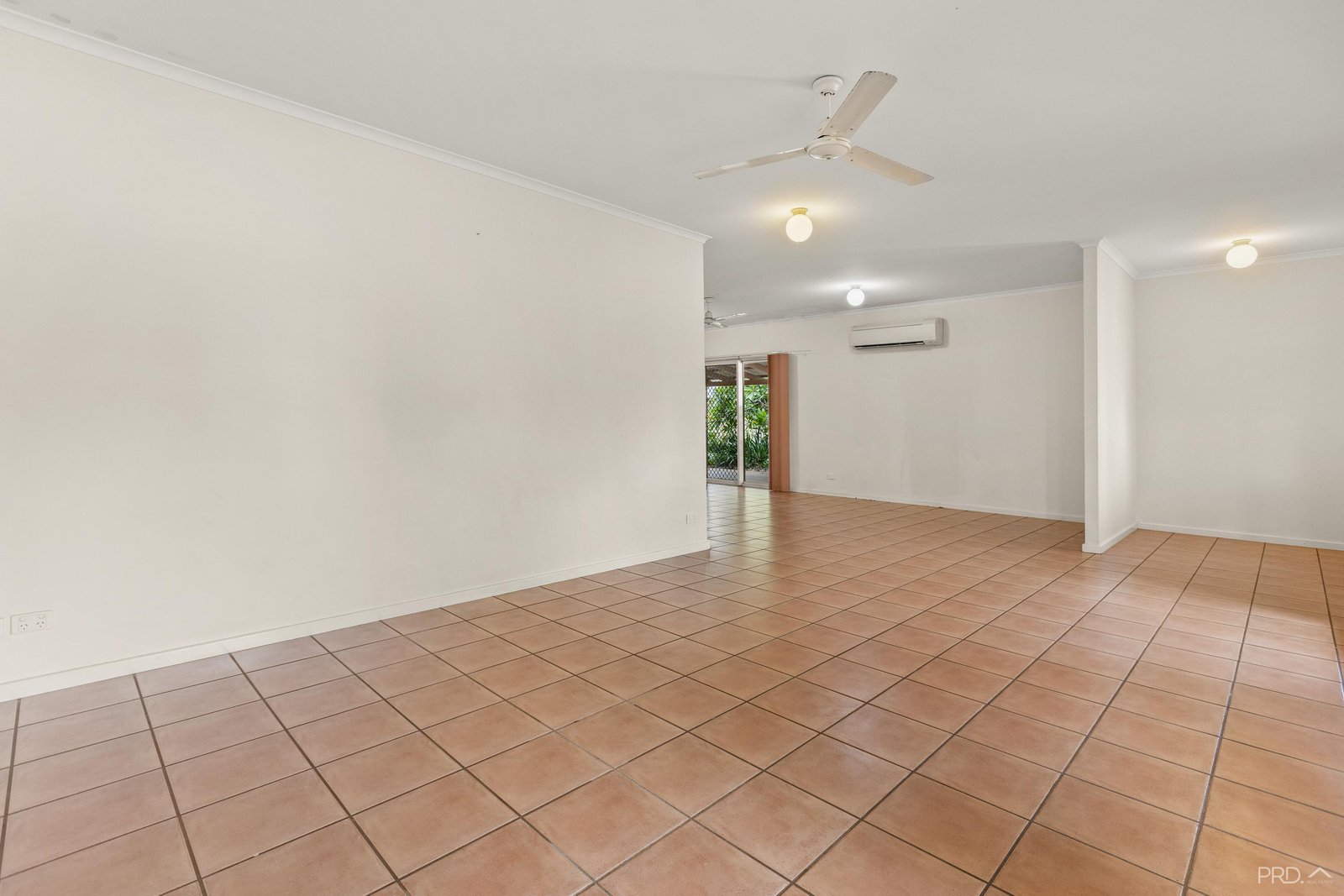 22 Greenshank Drive DJUGUN 5