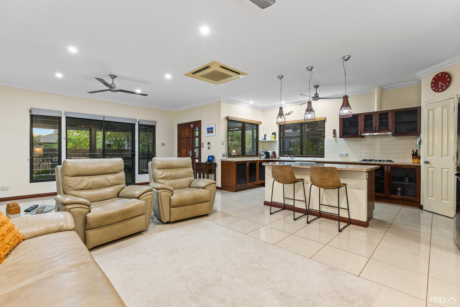 22 Gunian Boulevard CABLE BEACH 13