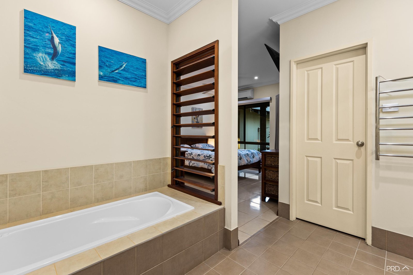 22 Gunian Boulevard CABLE BEACH 19