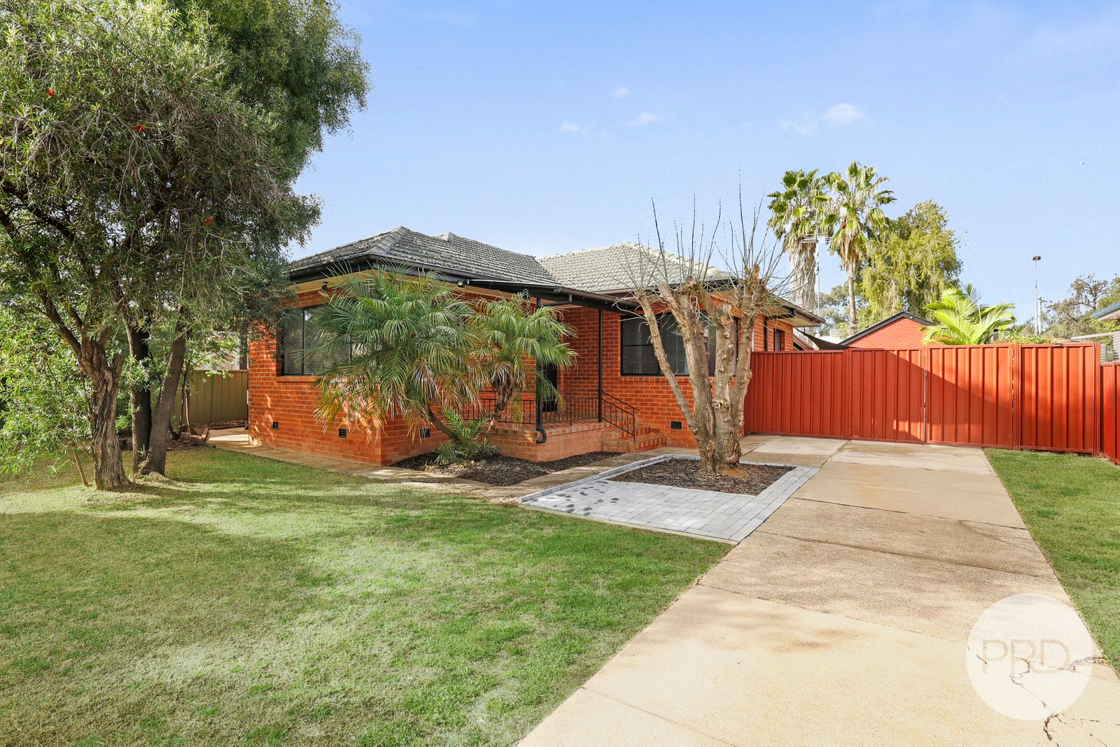 22 Gunnedah Road TAMWORTH 1